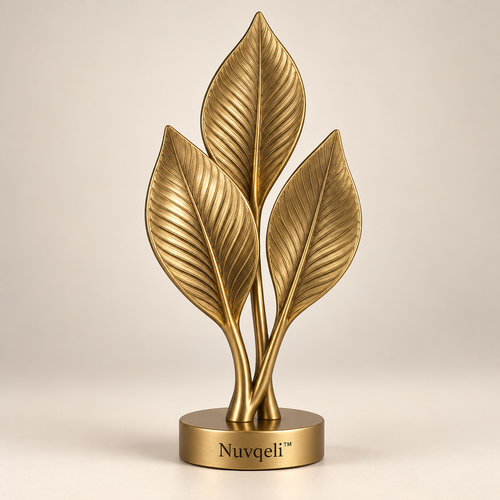 Nuvqeli™ Clear Glass Teardrop Sculpture image 01
